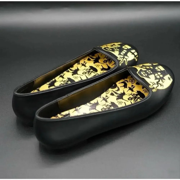 Strangecvlt‎ haunted mansion flats - Picture 4 of 4